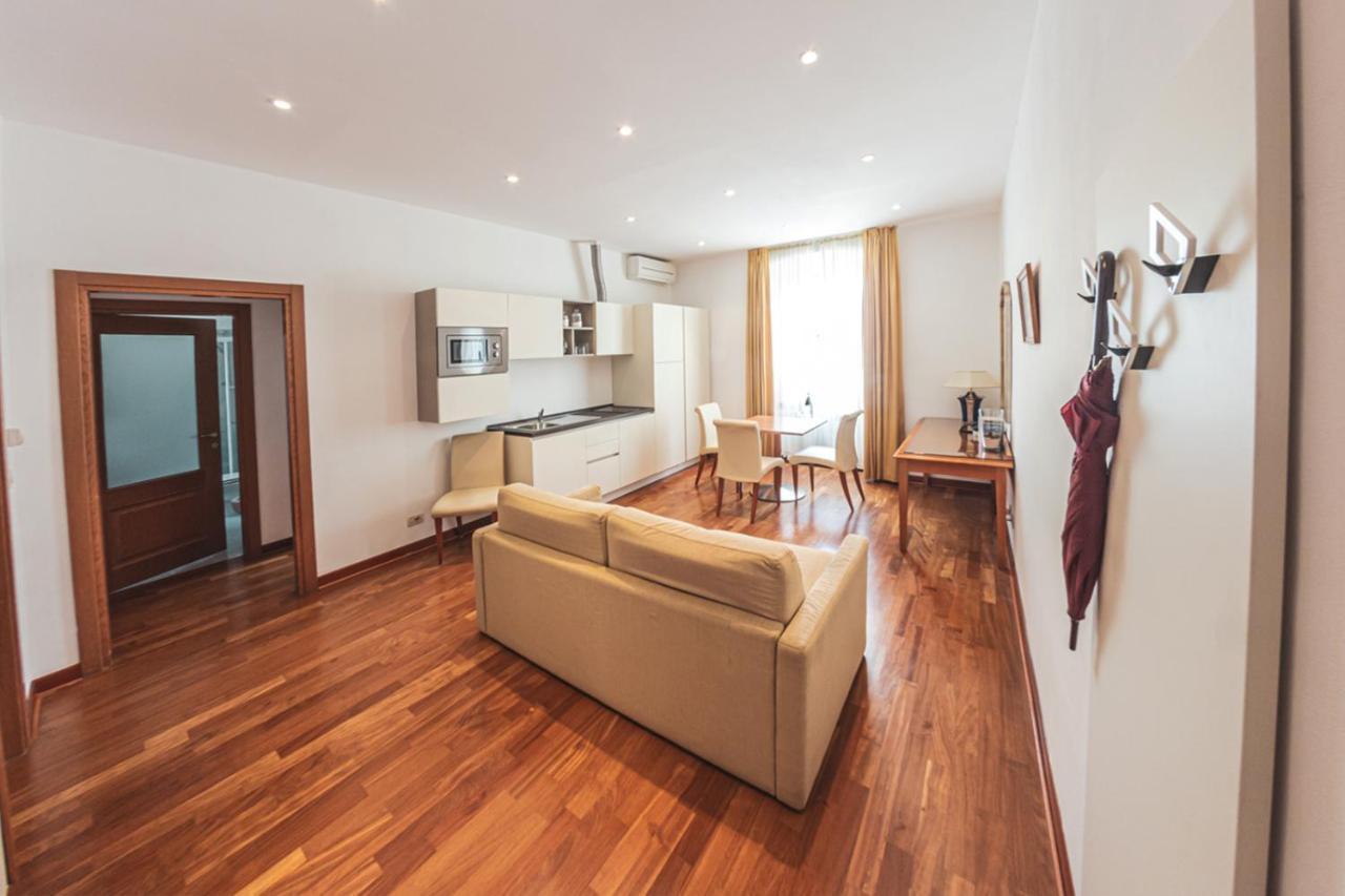 Residence Victoria Триест Экстерьер фото