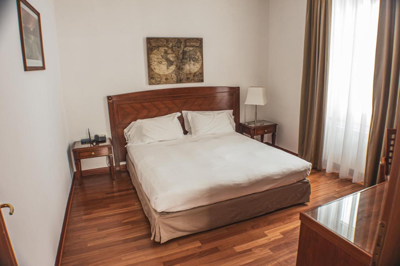 Residence Victoria Триест Экстерьер фото