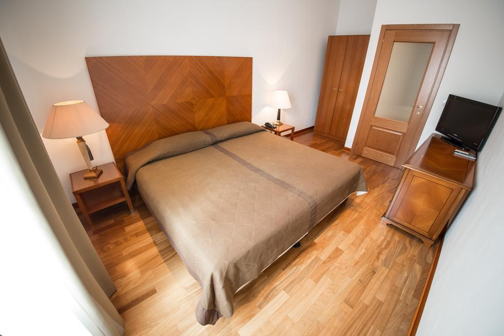 Residence Victoria Триест Номер фото